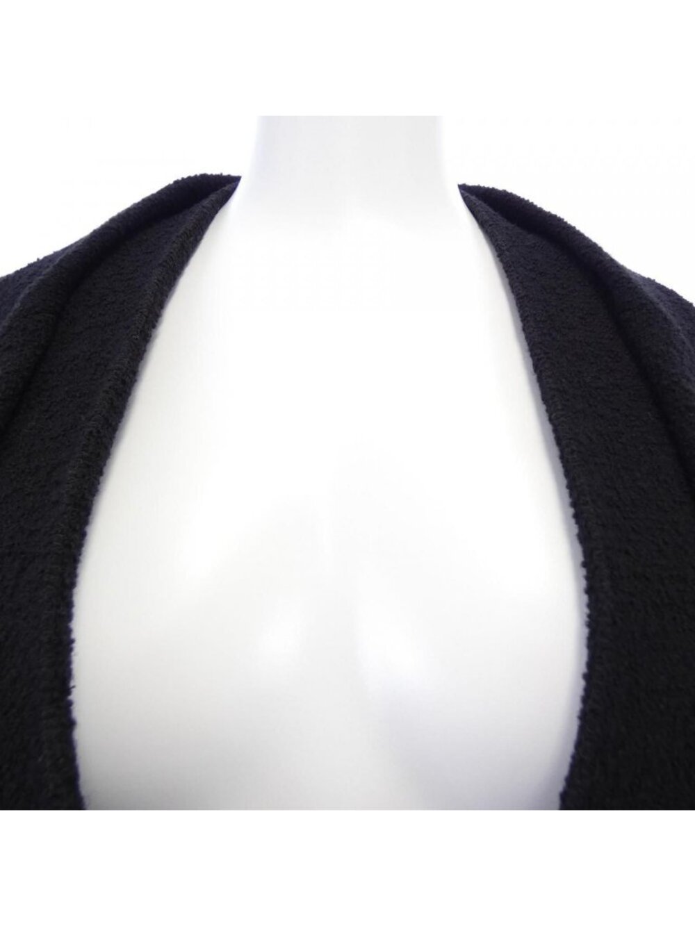 Chanel Vintage 99c Jacket - Picture 5 of 6